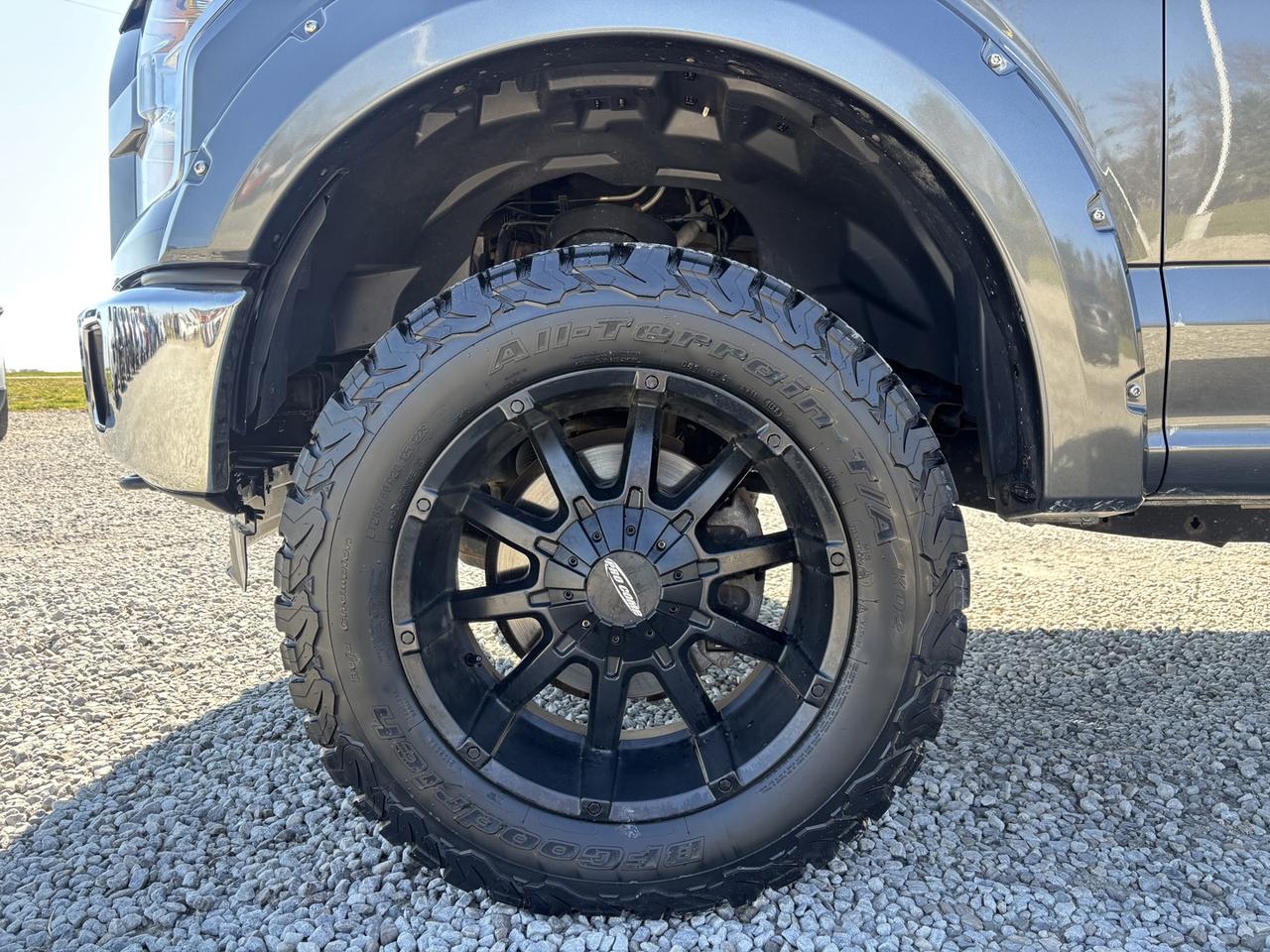 2015 Ford F-150 XLT SUPER-CREW I 20 in. K02's PRO-COMP RIMS I 5.0 L I Photo