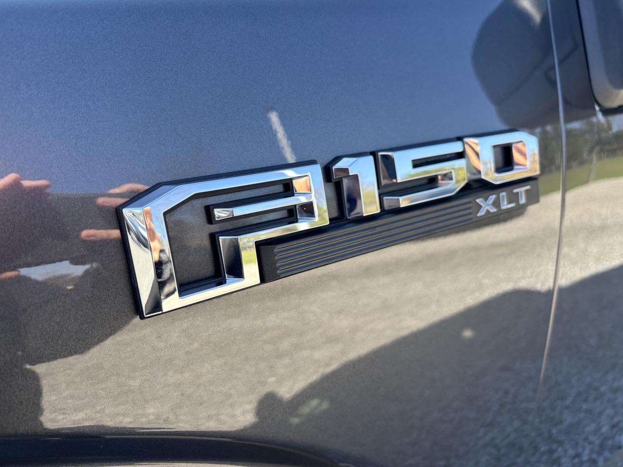 2015 Ford F-150 XLT SUPER-CREW I 20 in. K02's PRO-COMP RIMS I 5.0 L I Photo