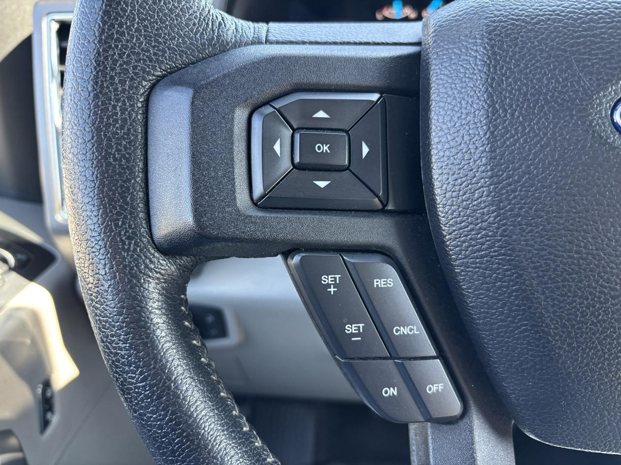 2015 Ford F-150 XLT SUPER-CREW I 20 in. K02's PRO-COMP RIMS I 5.0 L I Photo