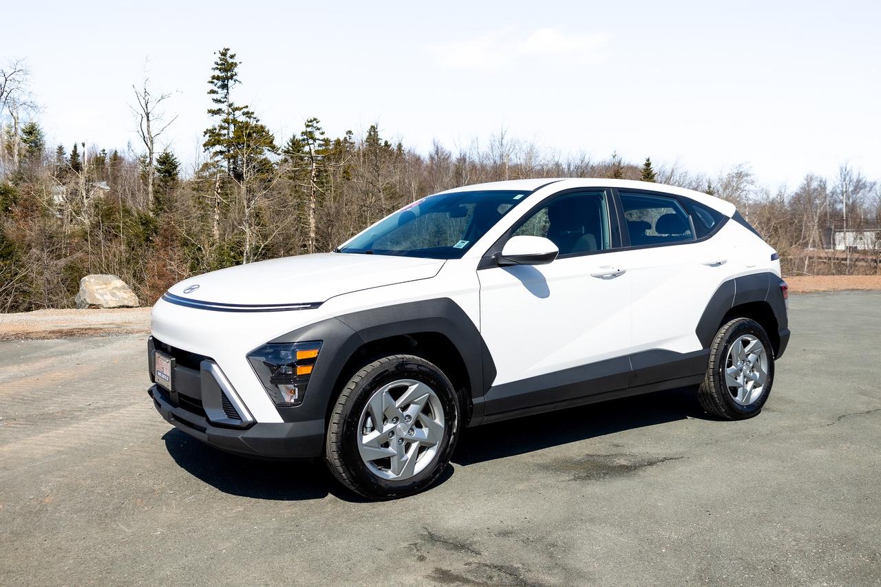 2025 Hyundai KONA Essential