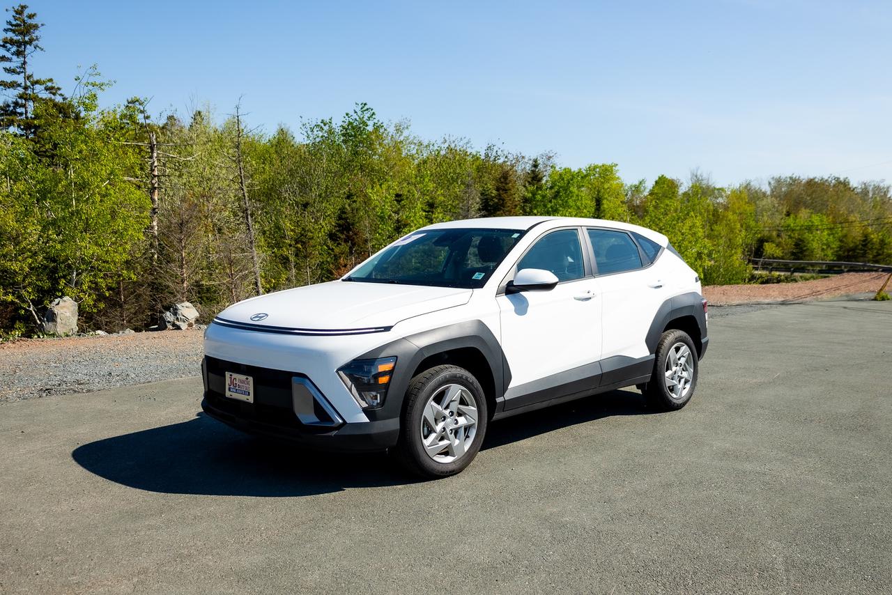 2025 Hyundai KONA Essential