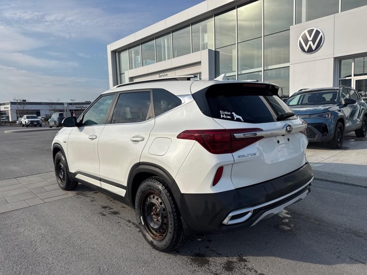 2021 Kia Seltos EX Premium  - Cooled Seats -  Navigation Photo