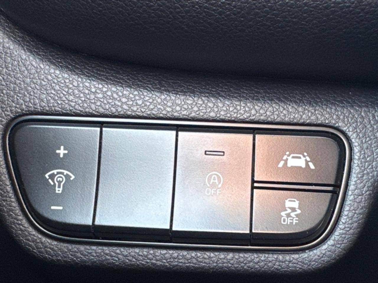 2021 Kia Seltos EX Premium  - Cooled Seats -  Navigation Photo