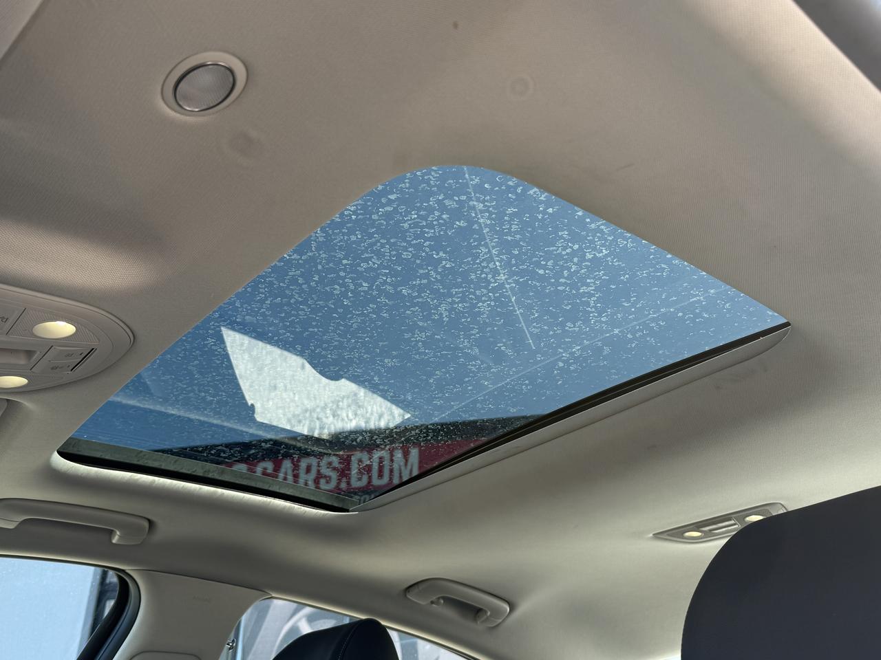 2019 Genesis G70 2.0T Elite | Navigation | Backup Camera | Sunroof Photo