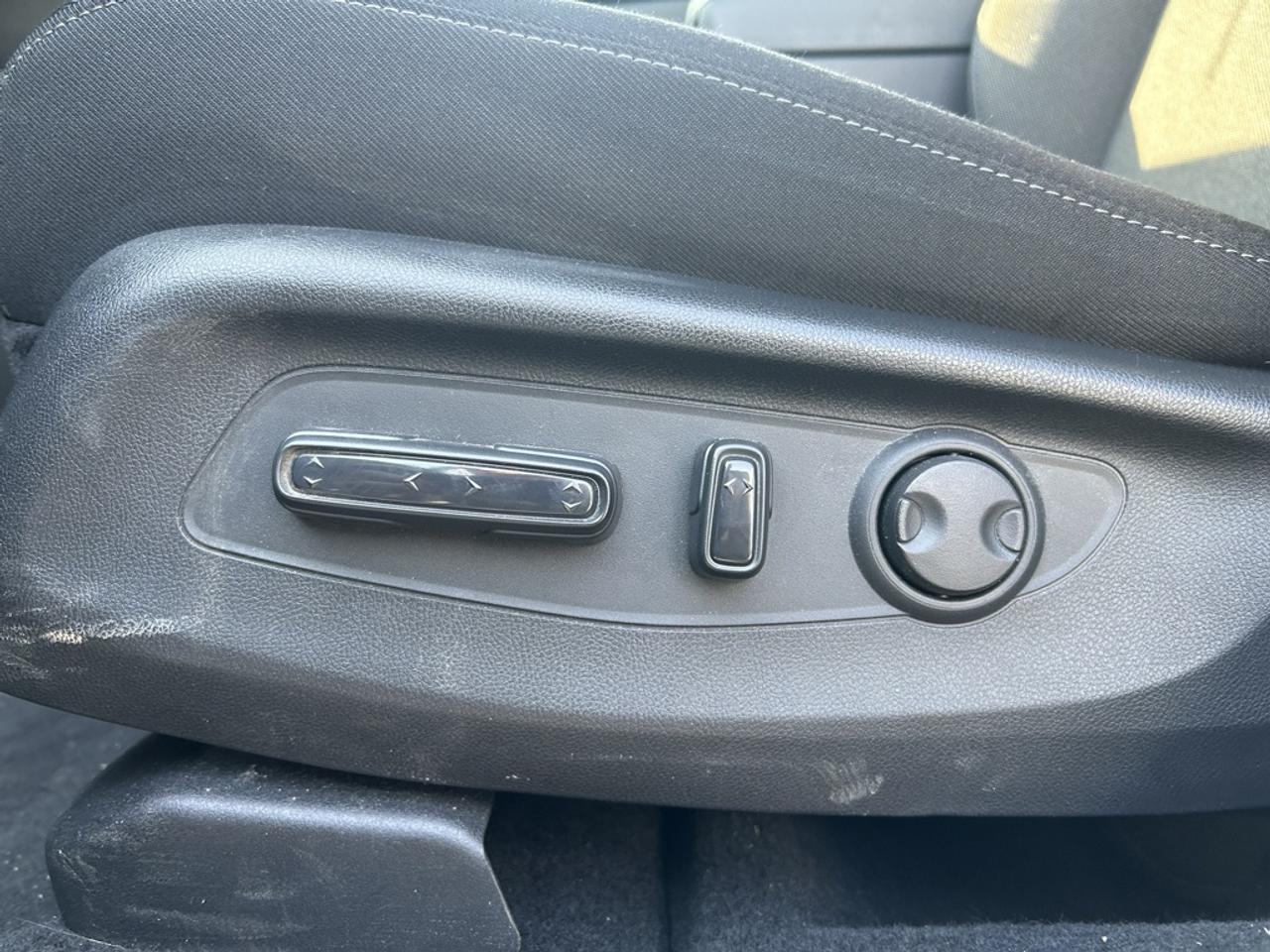 2024 Honda CR-V Sport  - Sunroof -  Power Liftgate Photo