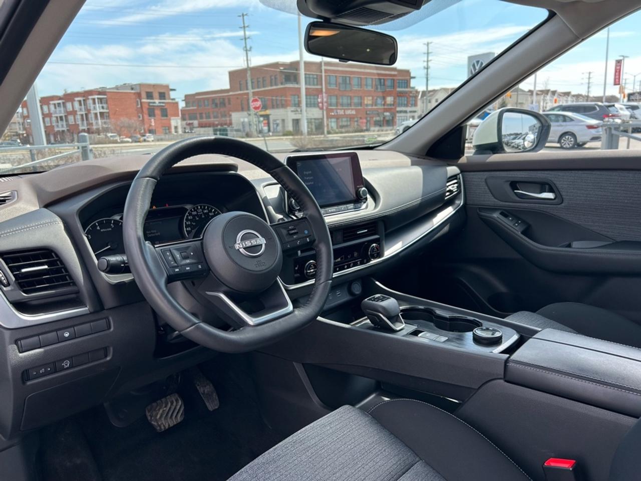 2023 Nissan Rogue SV MOONROOF  - Moonroof -  Apple CarPlay Photo
