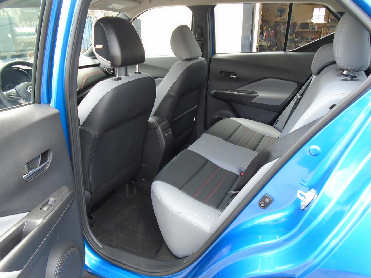 2024 Nissan Kicks SR Photo