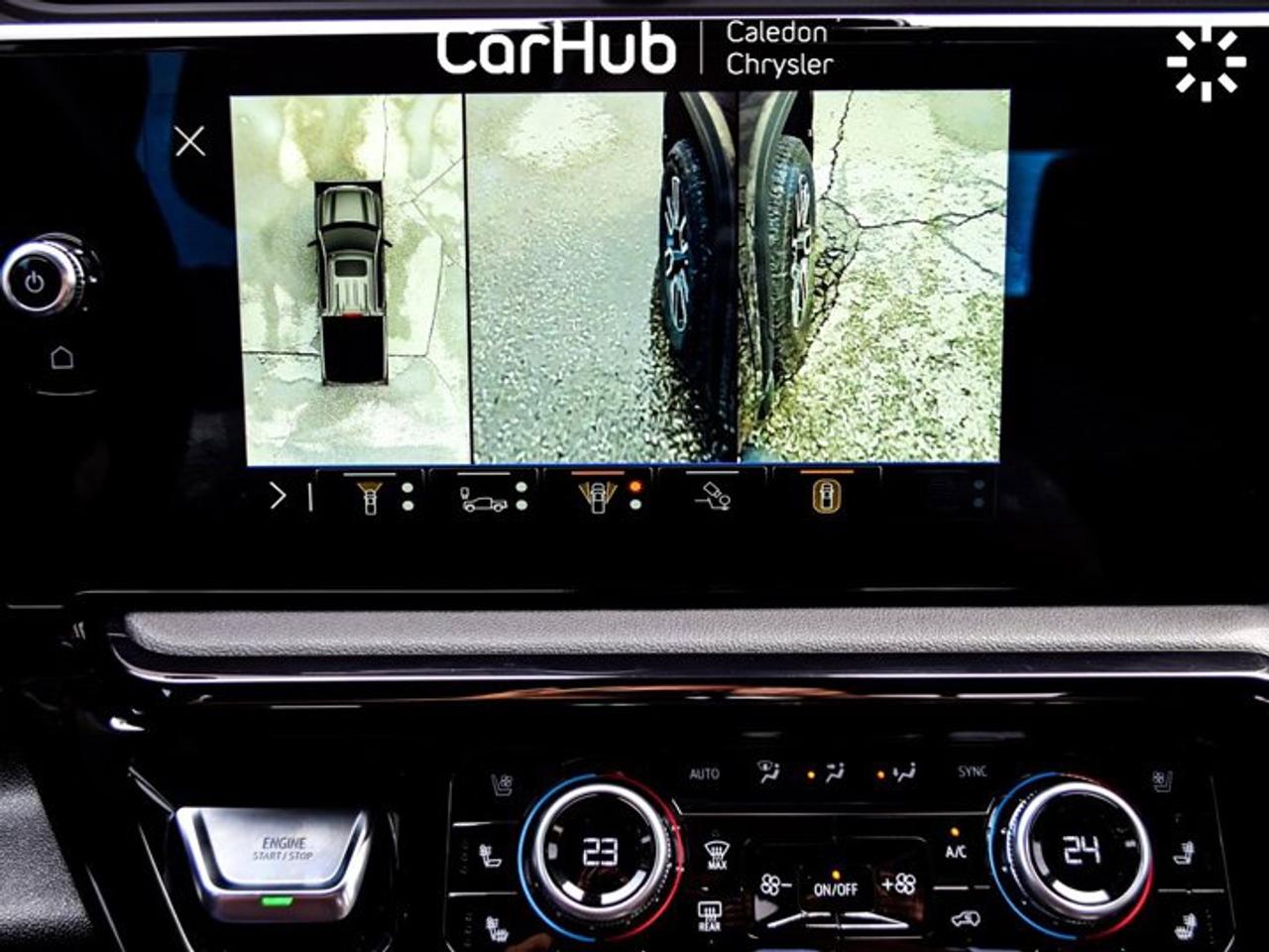 2024 GMC Sierra 1500 AT4 4WD Crew Cab 147" 6.2L 5 passengers with captain chair Leather Photo