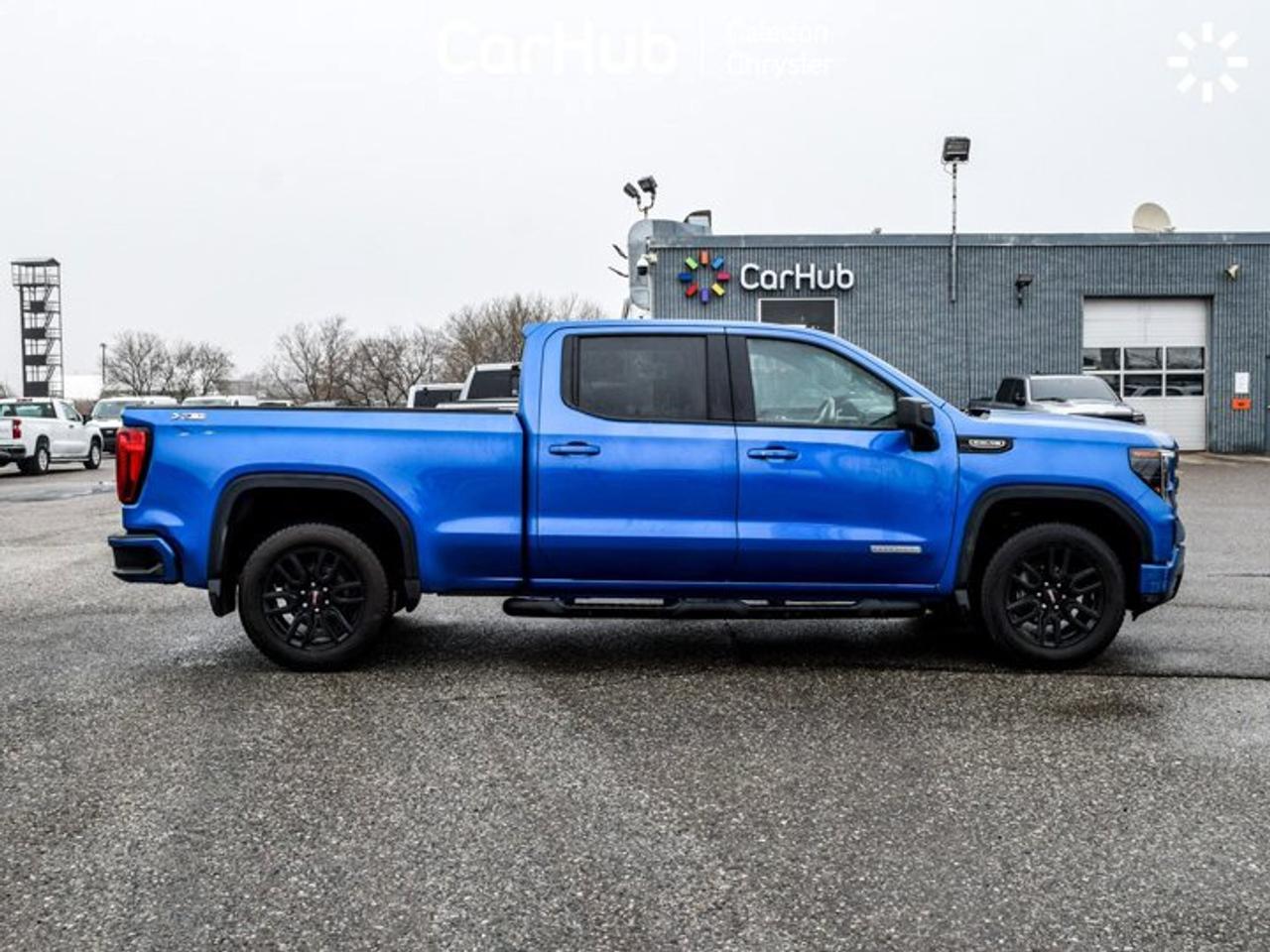 2024 GMC Sierra 1500 Elevation 4WD Crew Cab 157"5.3L 5 Passengers with Captain chair Photo