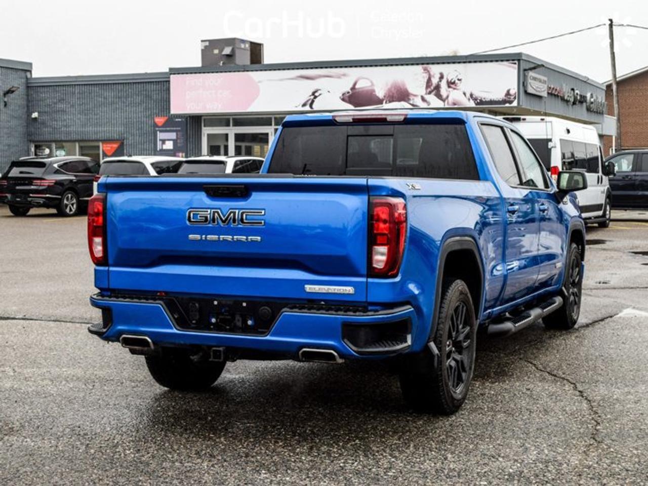 2024 GMC Sierra 1500 Elevation 4WD Crew Cab 157"5.3L 5 Passengers with Captain chair Photo