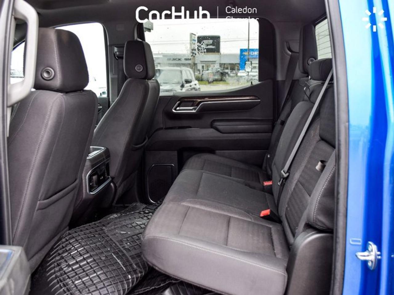 2024 GMC Sierra 1500 Elevation 4WD Crew Cab 157"5.3L 5 Passengers with Captain chair Photo