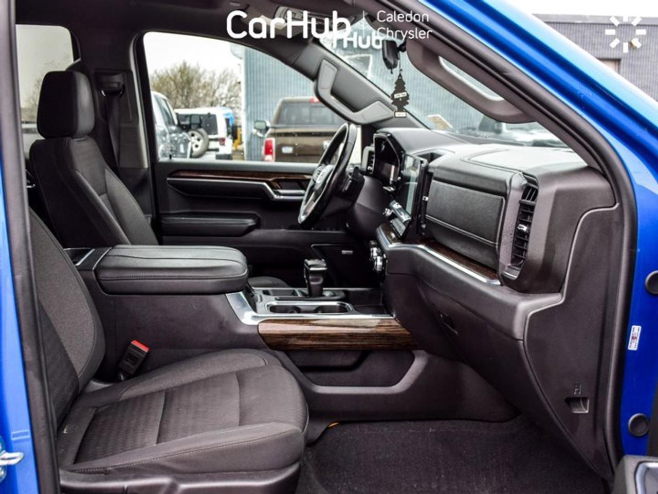 2024 GMC Sierra 1500 Elevation 4WD Crew Cab 157"5.3L 5 Passengers with Captain chair Photo