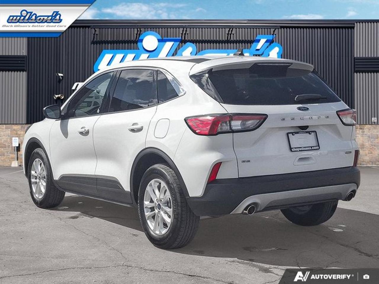 2022 Ford Escape SE Hybrid AWD | 201A PKG | Heated Seats + Steering | Remote Start | Power Liftgate | and More ! Photo2