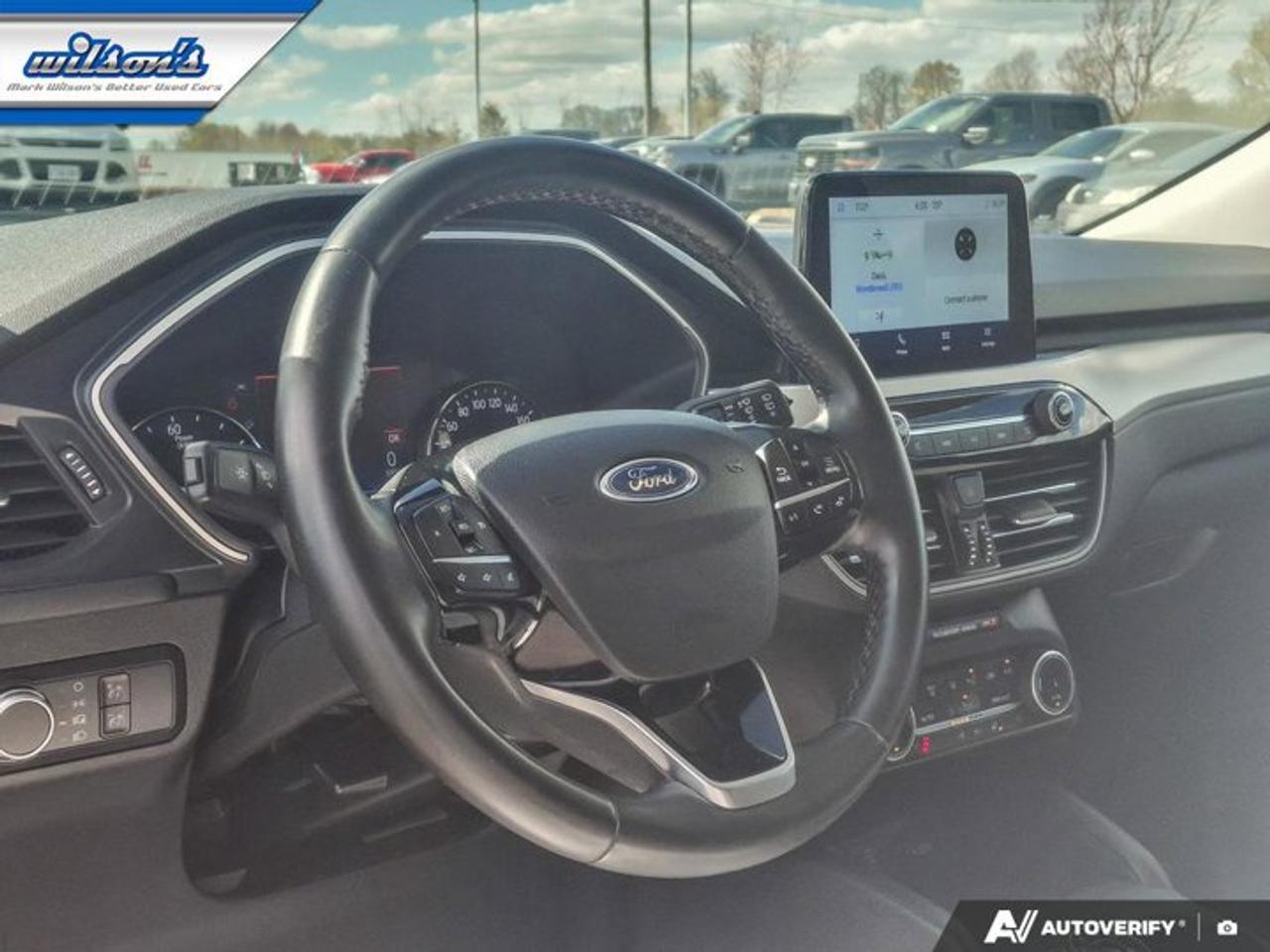 2022 Ford Escape SE Hybrid AWD | 201A PKG | Heated Seats + Steering | Remote Start | Power Liftgate | and More ! Photo