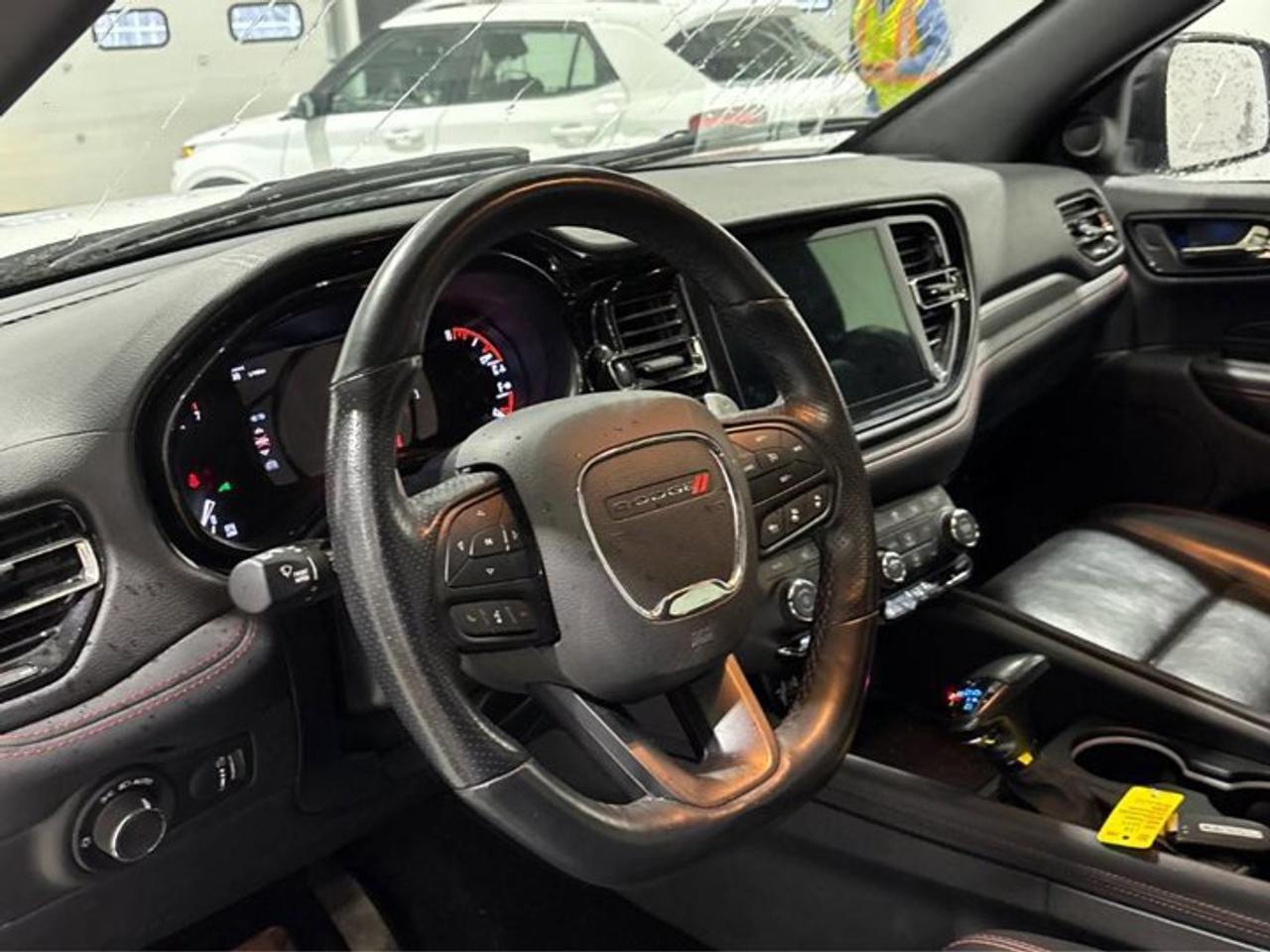 2024 Dodge Durango GT Plus AWD | Leather | Sunroof | Nav | Blacktop Pkg | Trailer Brake Control | Cooled Seats & More ! Photo2