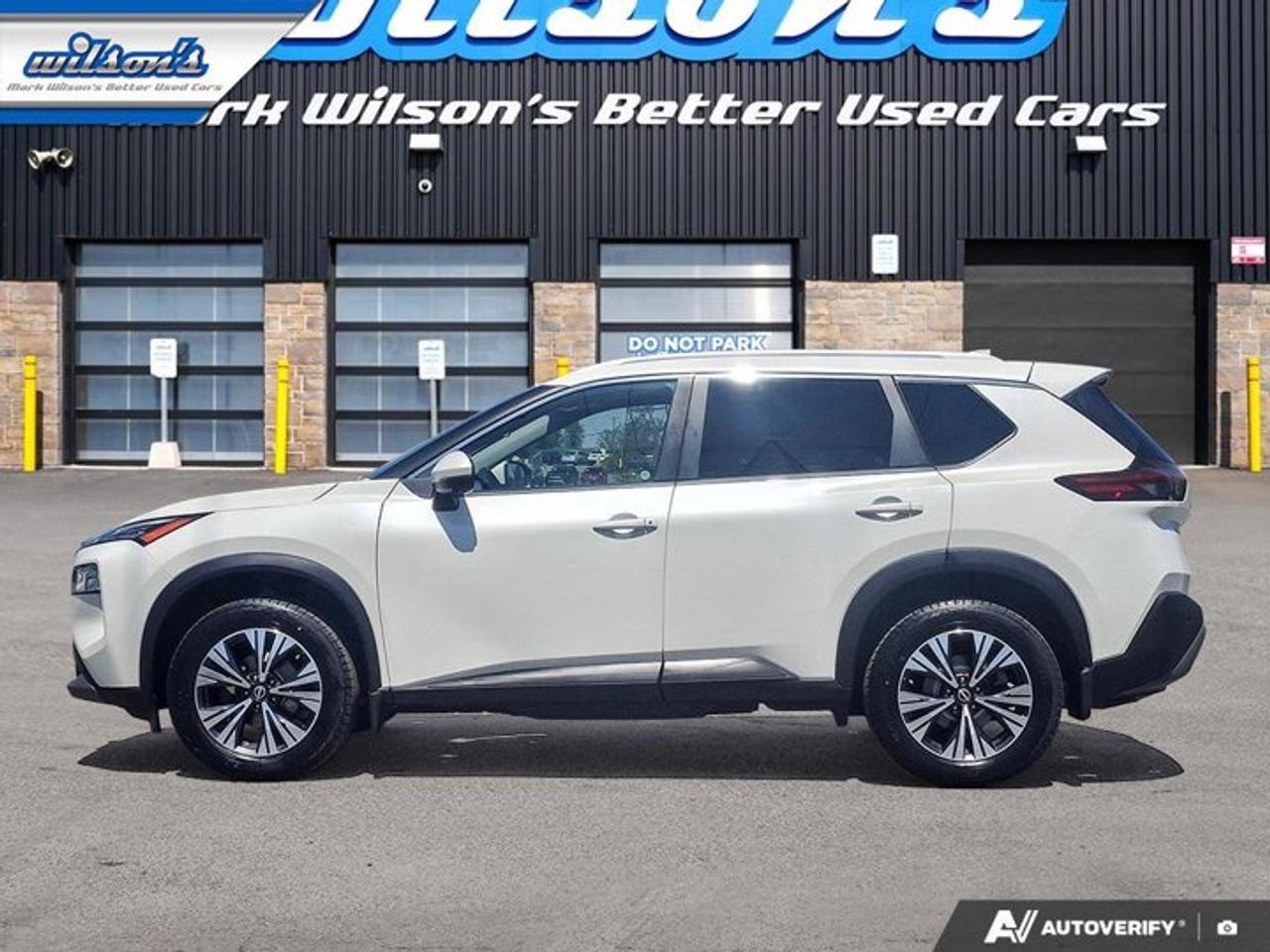 2022 Nissan Rogue SV Premium AWD | Leather | Sunroof | 360 Camera | Heated Steering + Seats | CarPlay + Android & More Photo