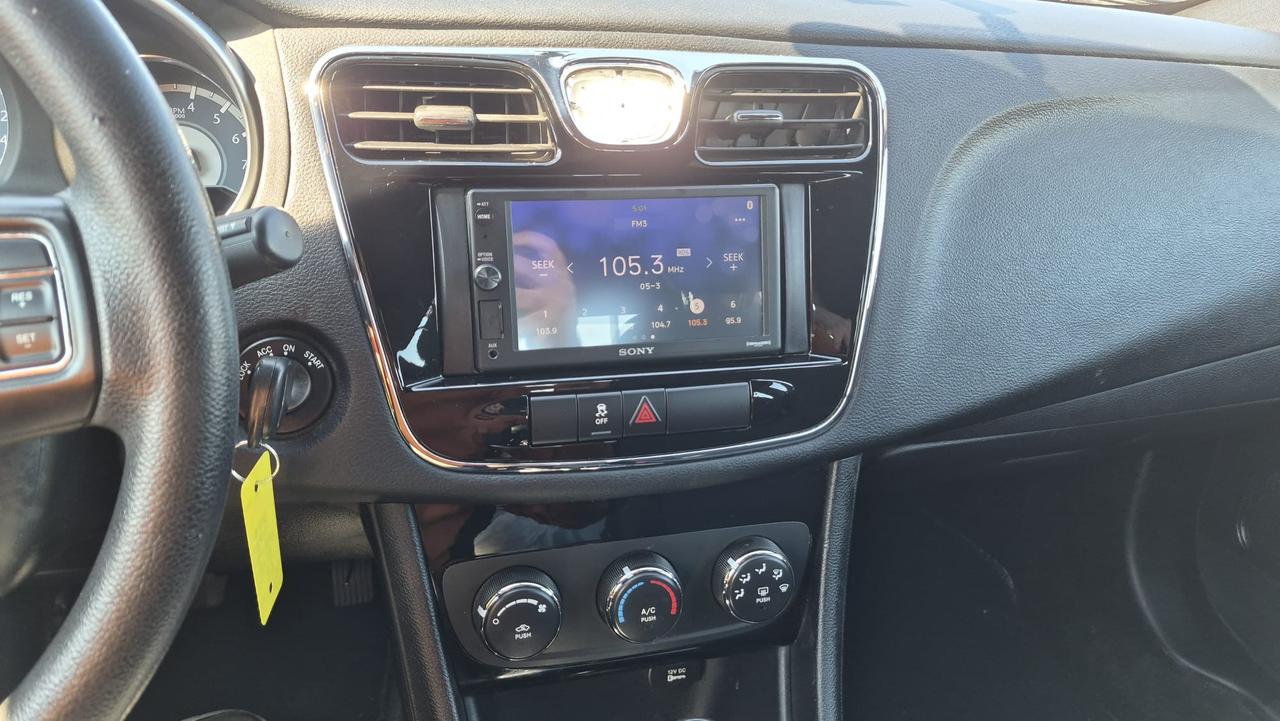 2012 Chrysler 200 LX, 4 CYL, AUTO, ONLY 155KMS, 2 SETS WHEEL, AS IS Photo