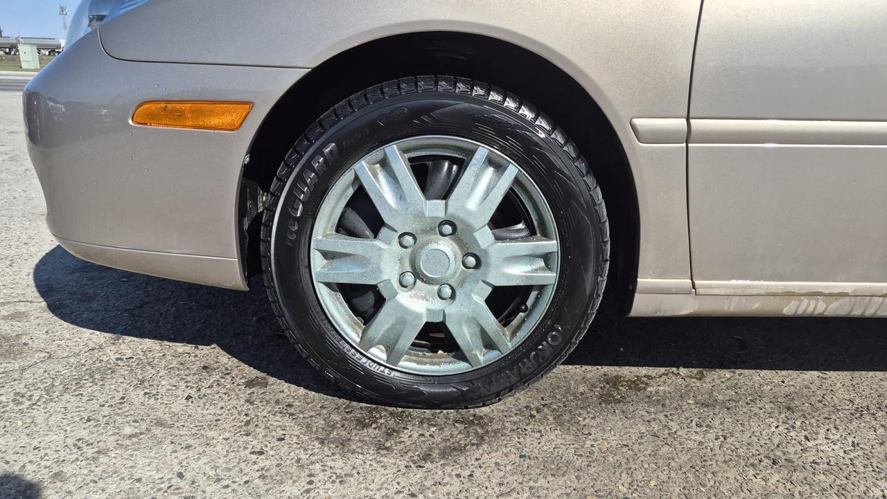 2006 Lexus ES 330 WELL MAINTAINED, DRIVES GREAT, AS IS SPECIAL Photo