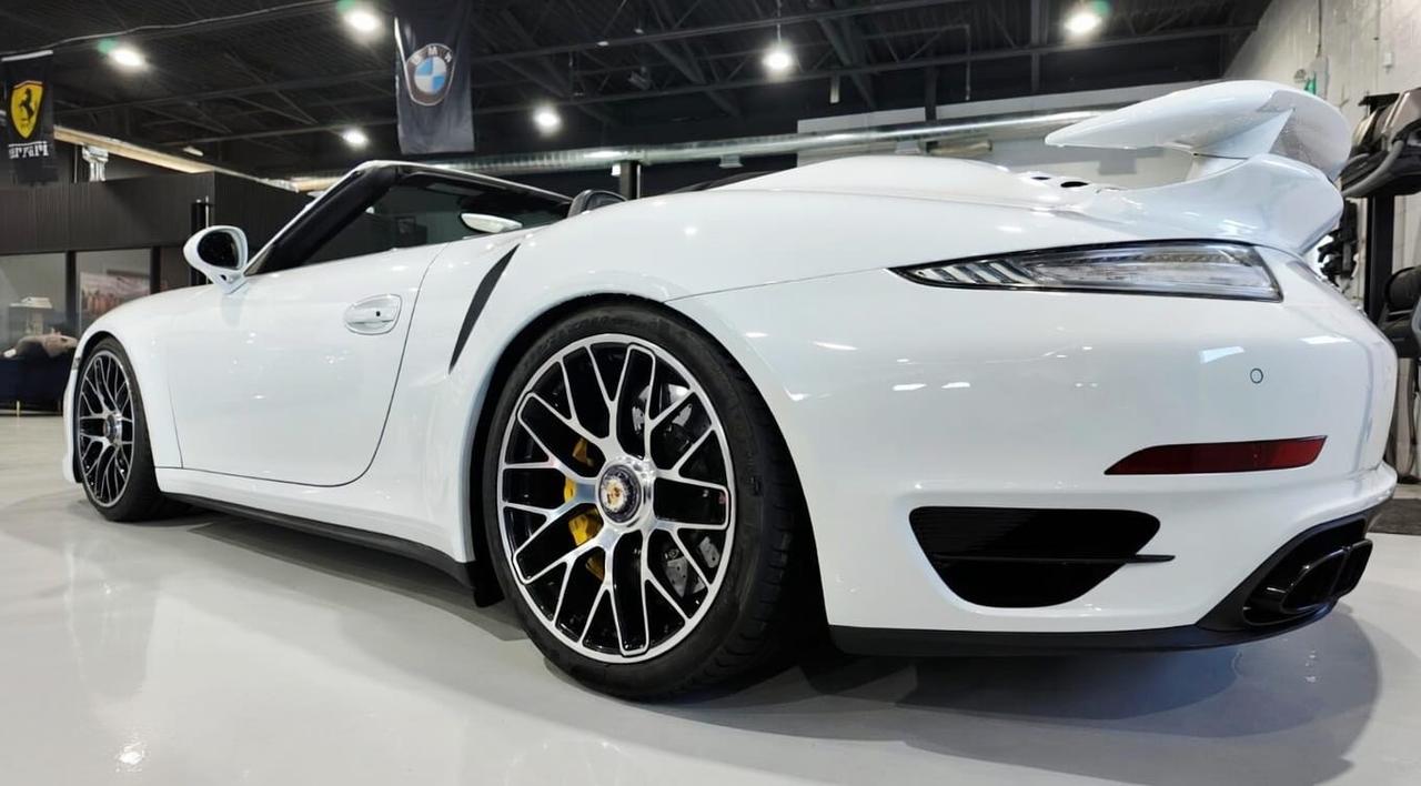 2014 Porsche 911 Turbo S Photo