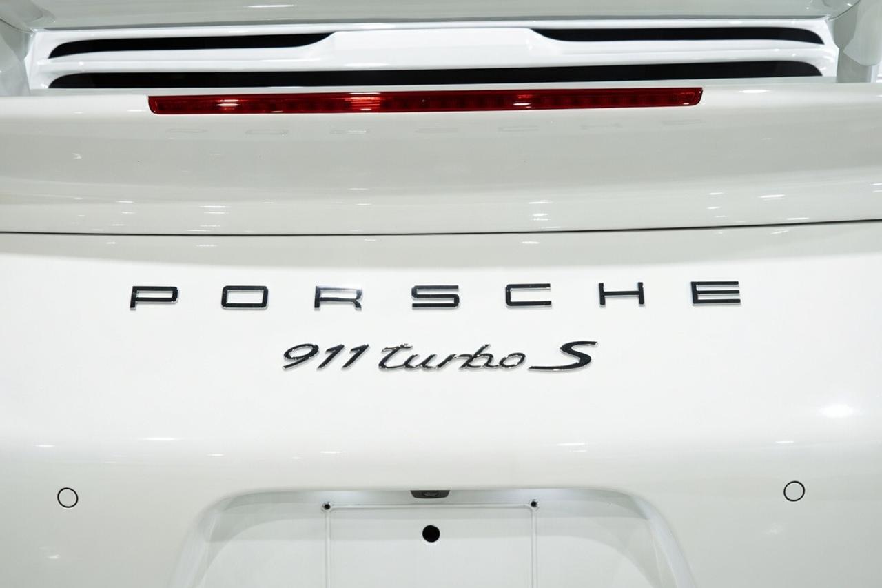 2014 Porsche 911 Turbo S Photo