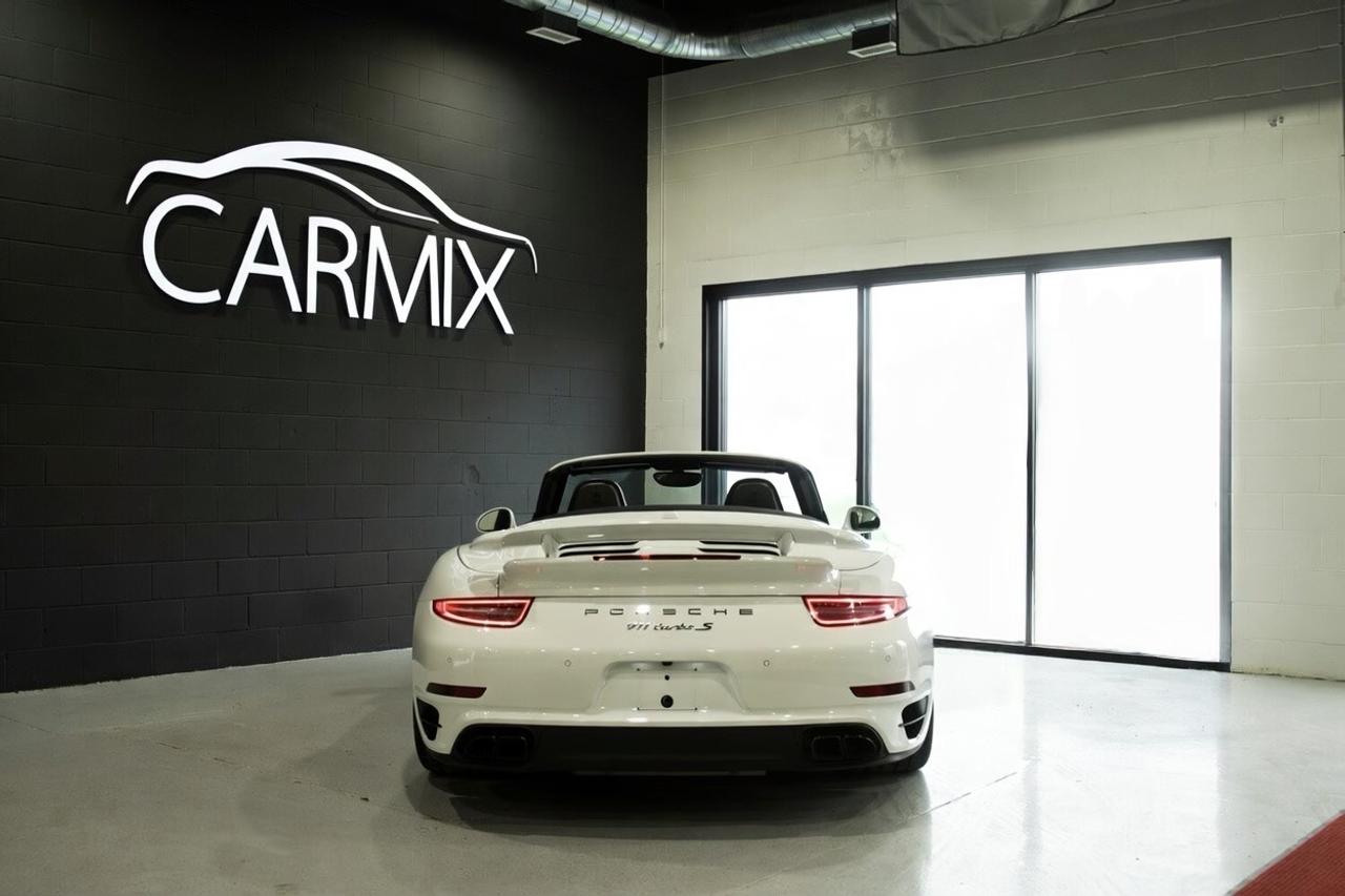 2014 Porsche 911 Turbo S Photo