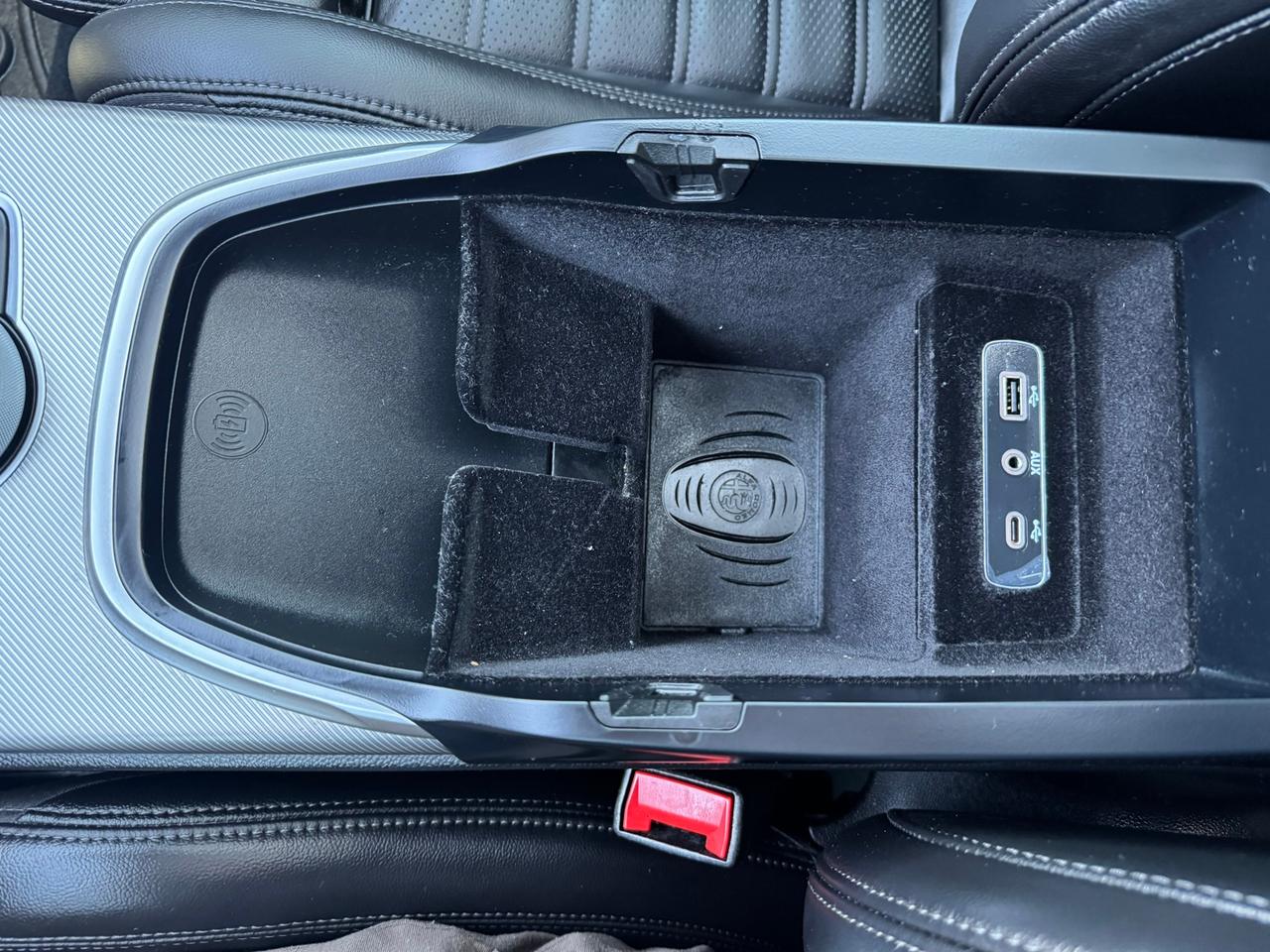 2022 Alfa Romeo Stelvio Veloce Photo