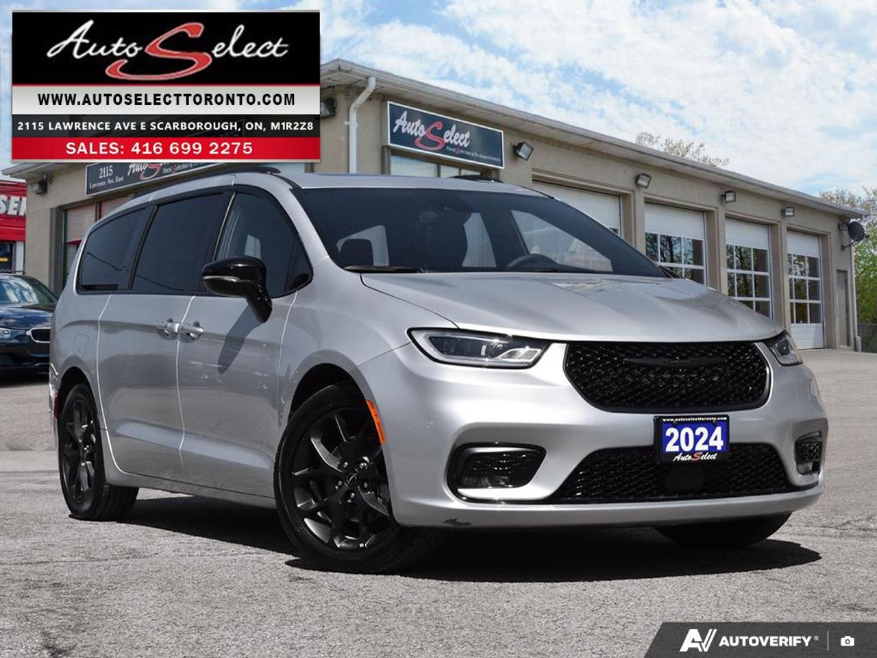 2024 Chrysler Pacifica Touring-L Sport "S" - Apple Carplay - Panoramic Sunroof Photo0