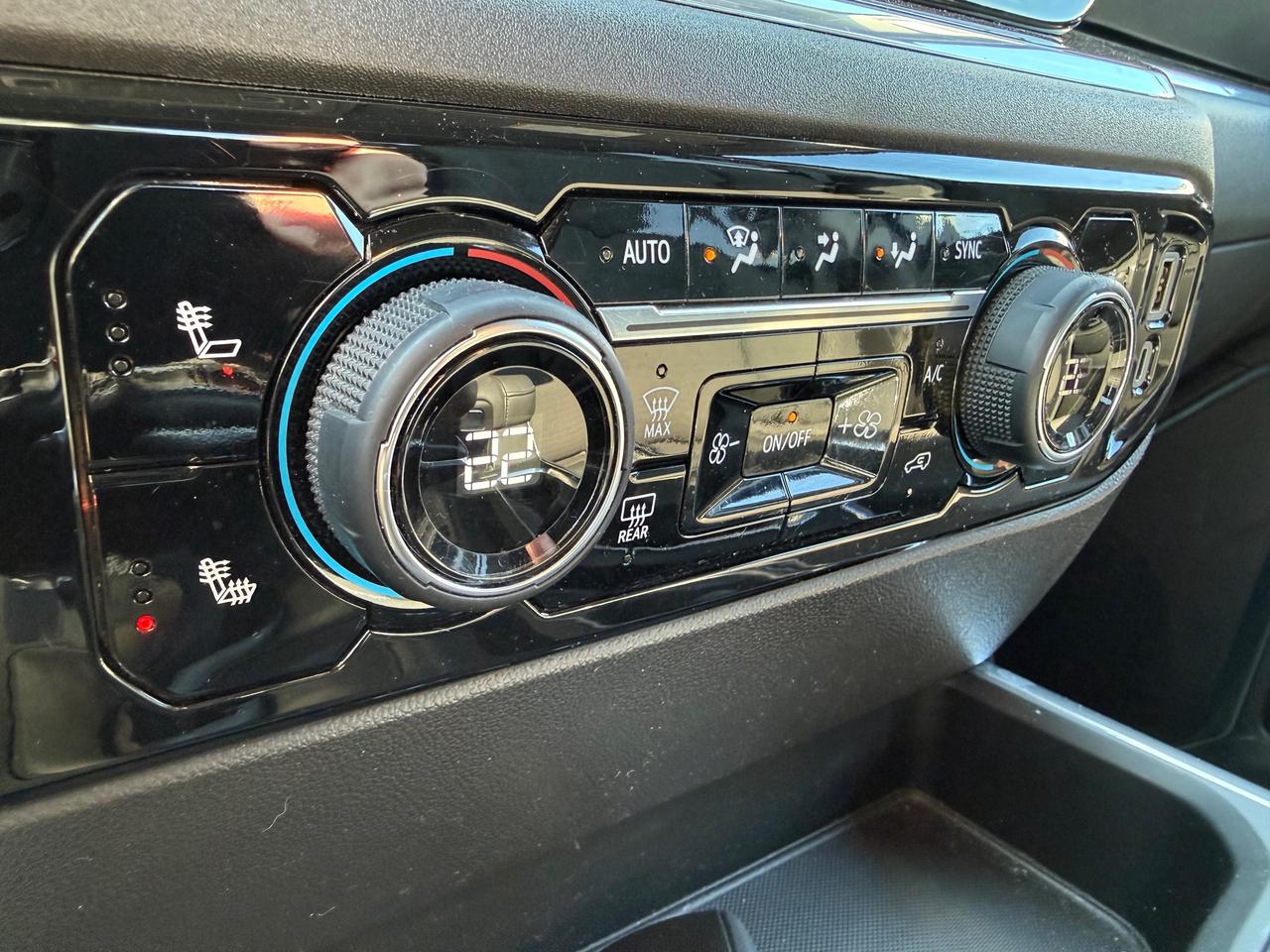 2024 Chevrolet Silverado 1500 LT Trail Boss 6.2L! Heated Steering and Seats! Photo