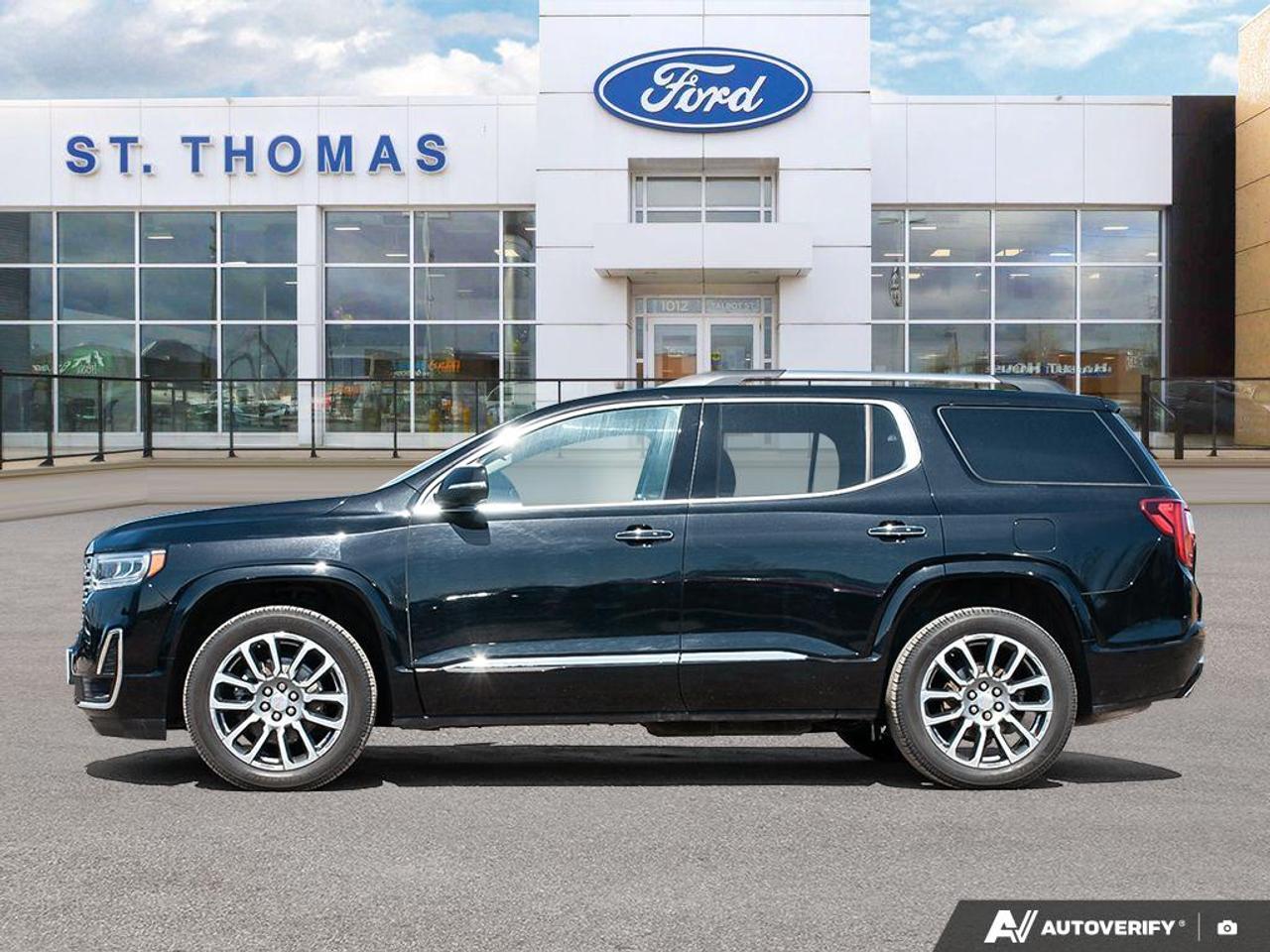 2021 GMC Acadia Denali Photo2