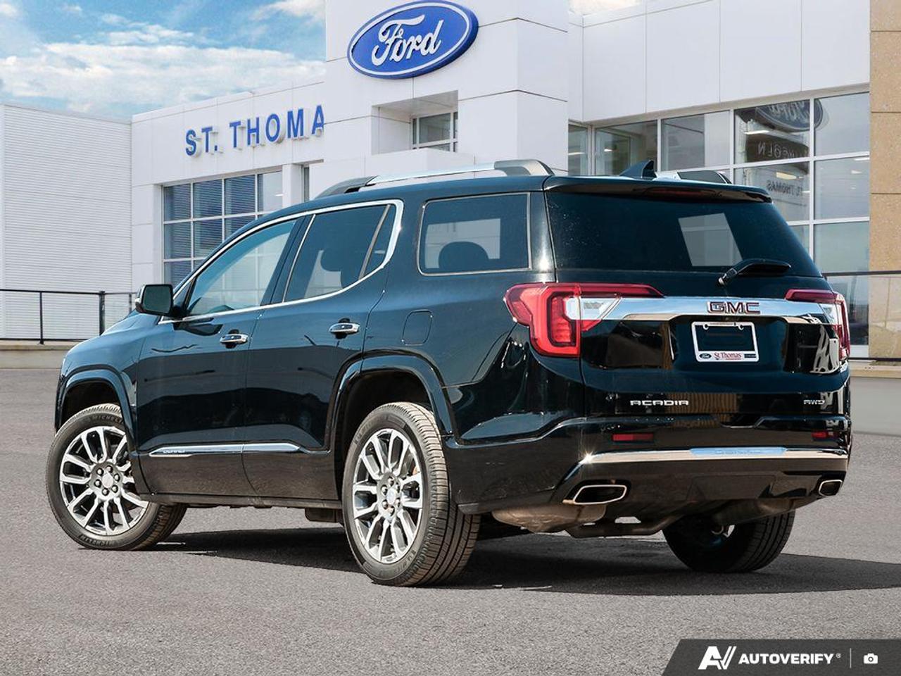 2021 GMC Acadia Denali Photo