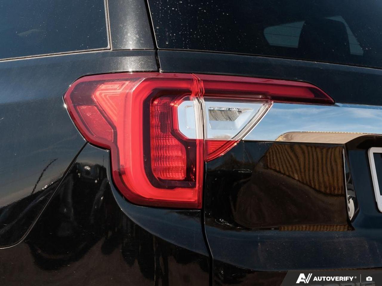 2021 GMC Acadia Denali Photo