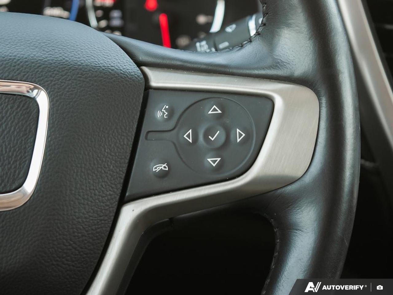 2021 GMC Acadia Denali Photo
