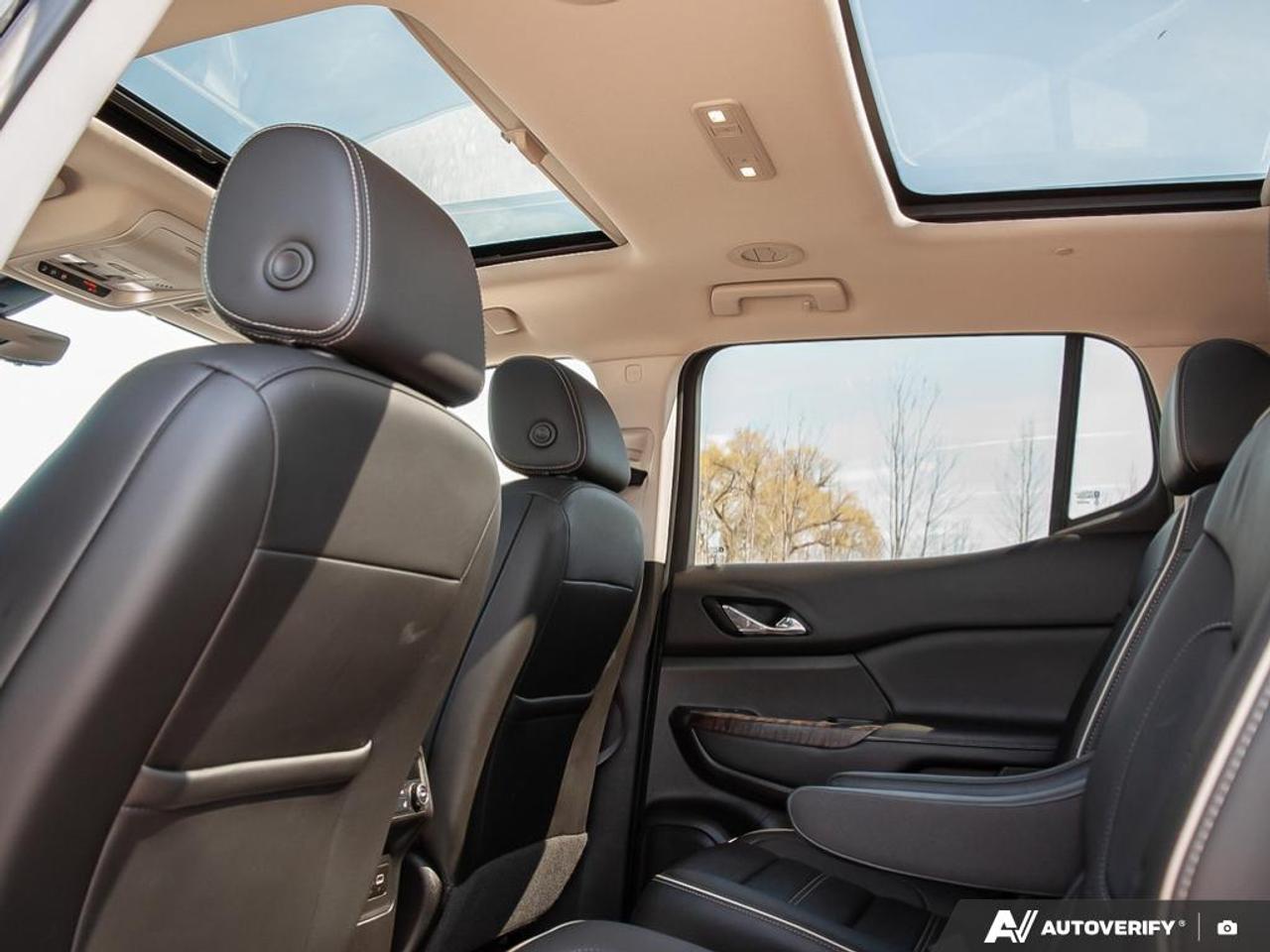 2021 GMC Acadia Denali Photo