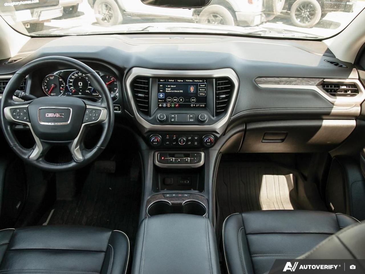 2021 GMC Acadia Denali Photo