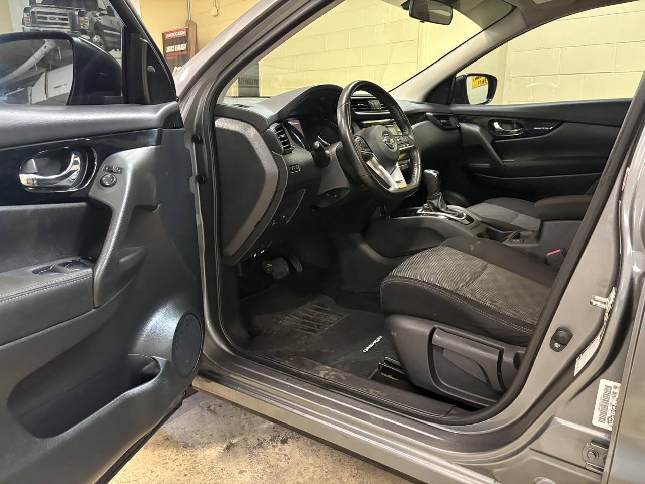 2018 Nissan Qashqai SV Photo