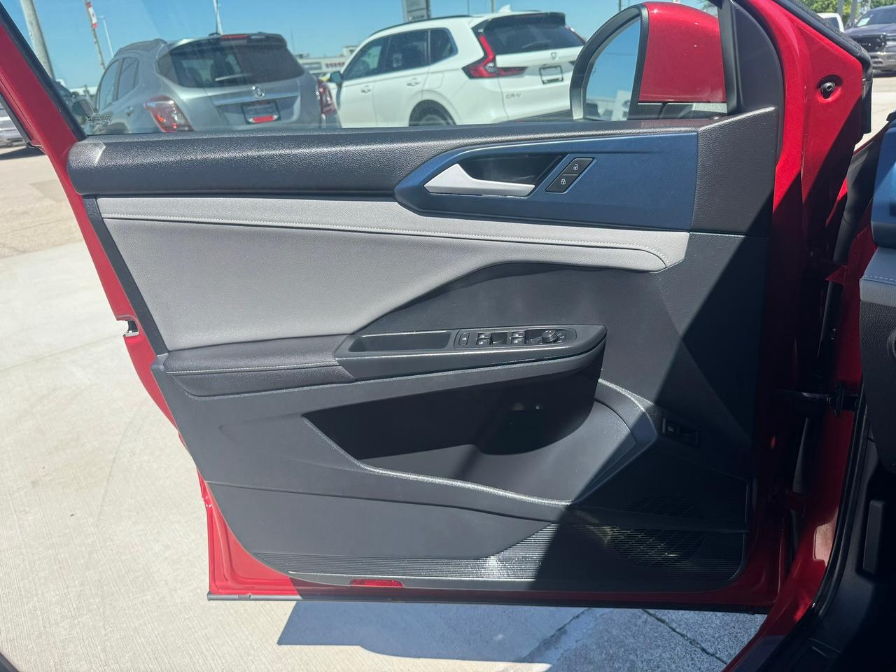 2024 Volkswagen Taos Comfortline Photo