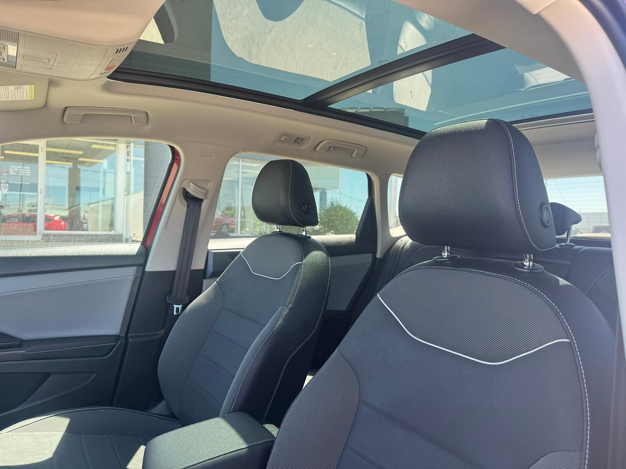 2024 Volkswagen Taos Comfortline Photo
