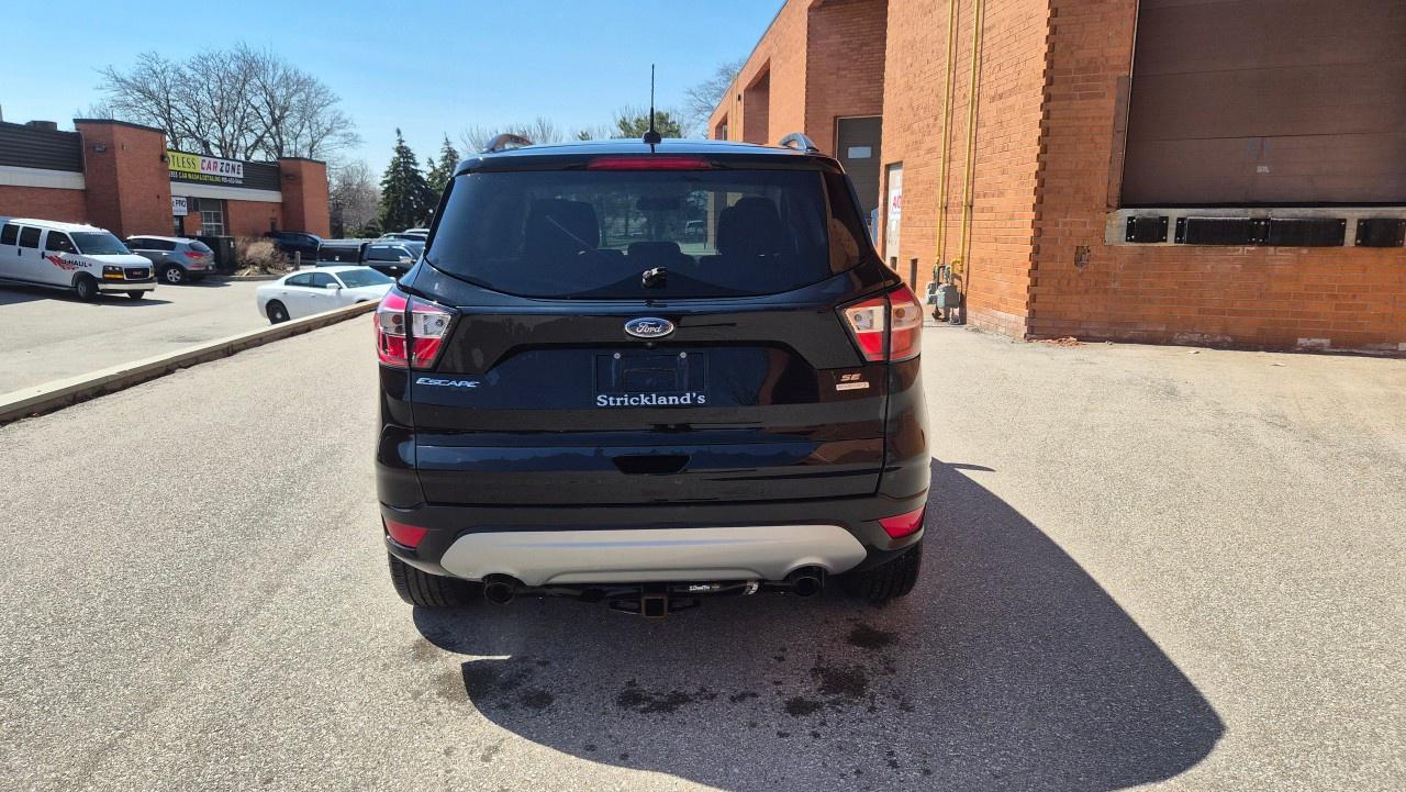 2018 Ford Escape SE FWD Photo
