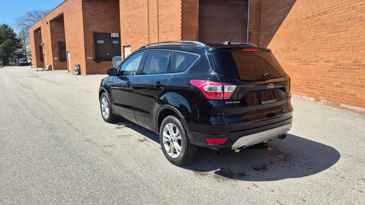 2018 Ford Escape SE FWD Photo