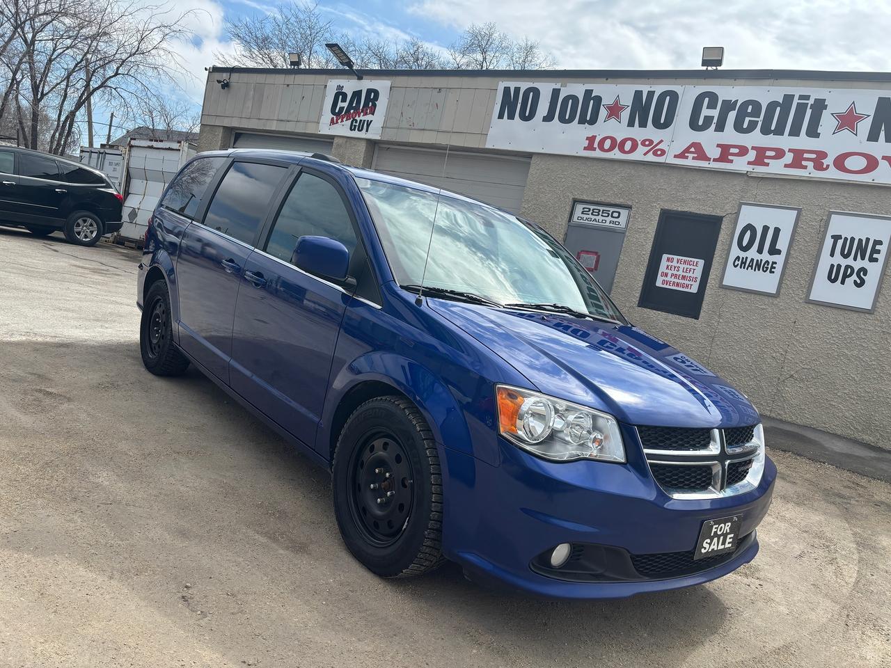 2020 Dodge Grand Caravan SXT - Photo #1
