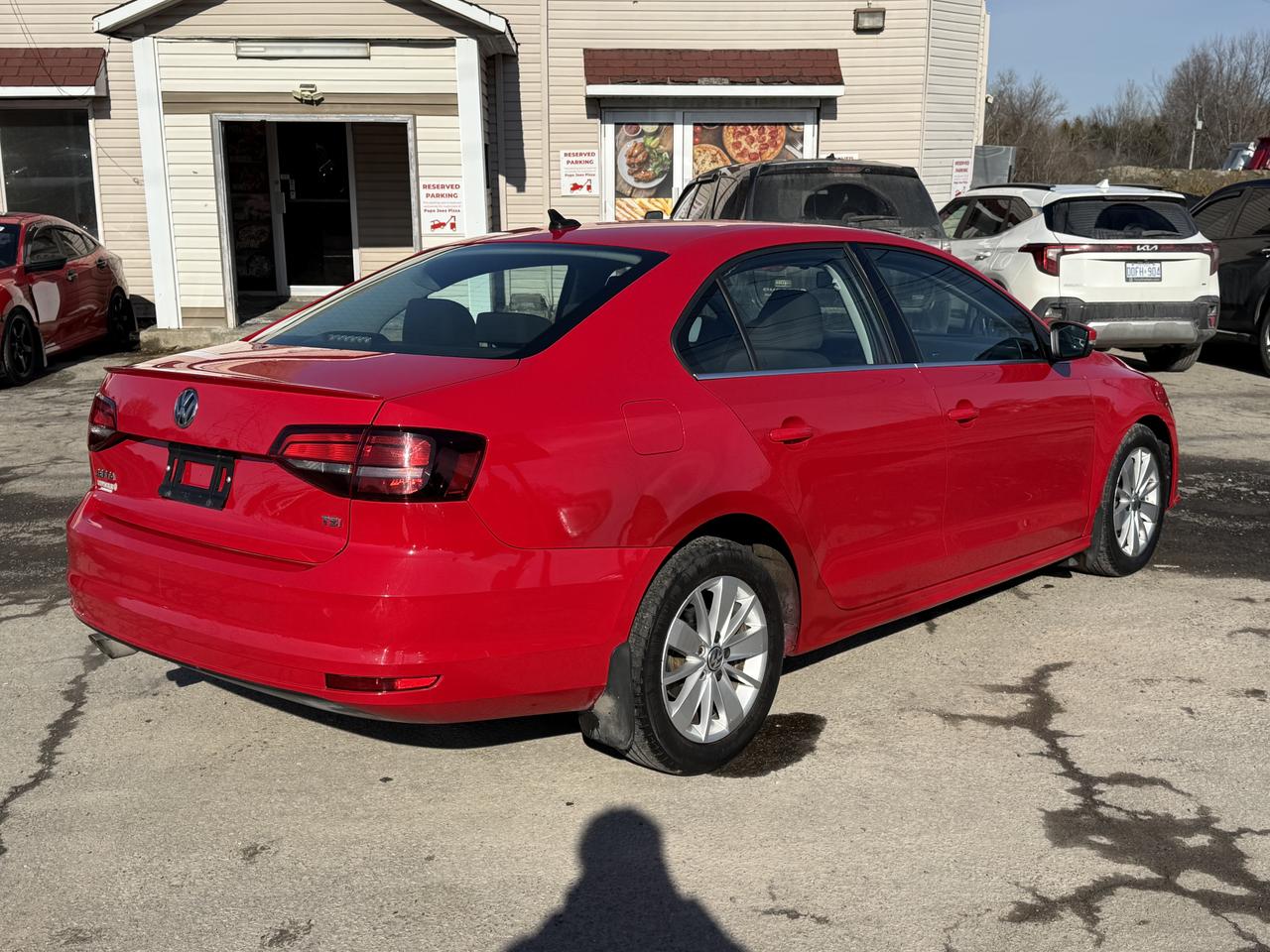 2016 Volkswagen Jetta TRENDLINE+ Photo4