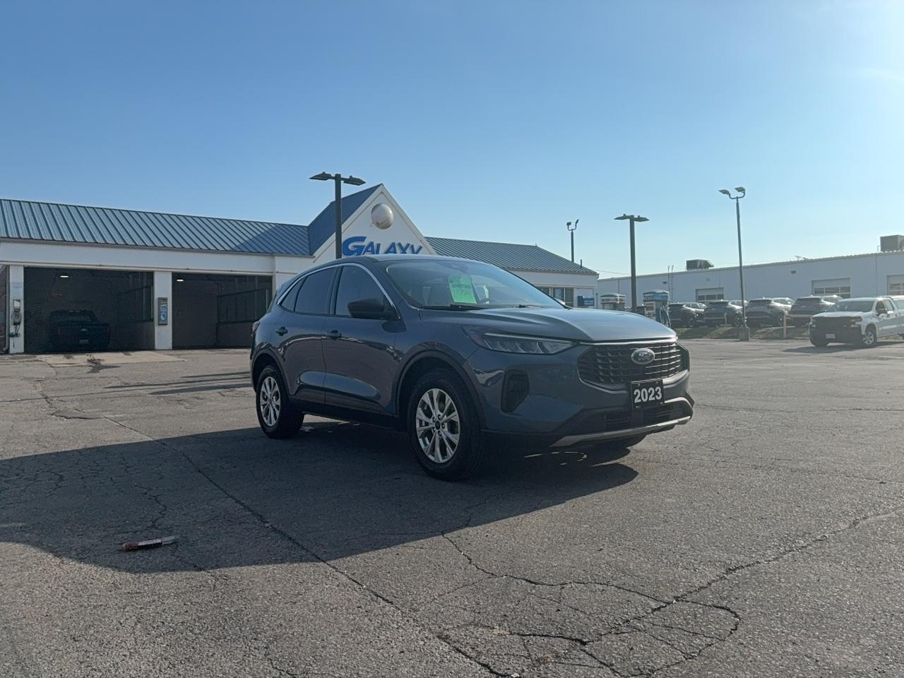 2023 Ford Escape Active AWD 1.5L3cylGas HeatedSeats&SterringWheel Photo3