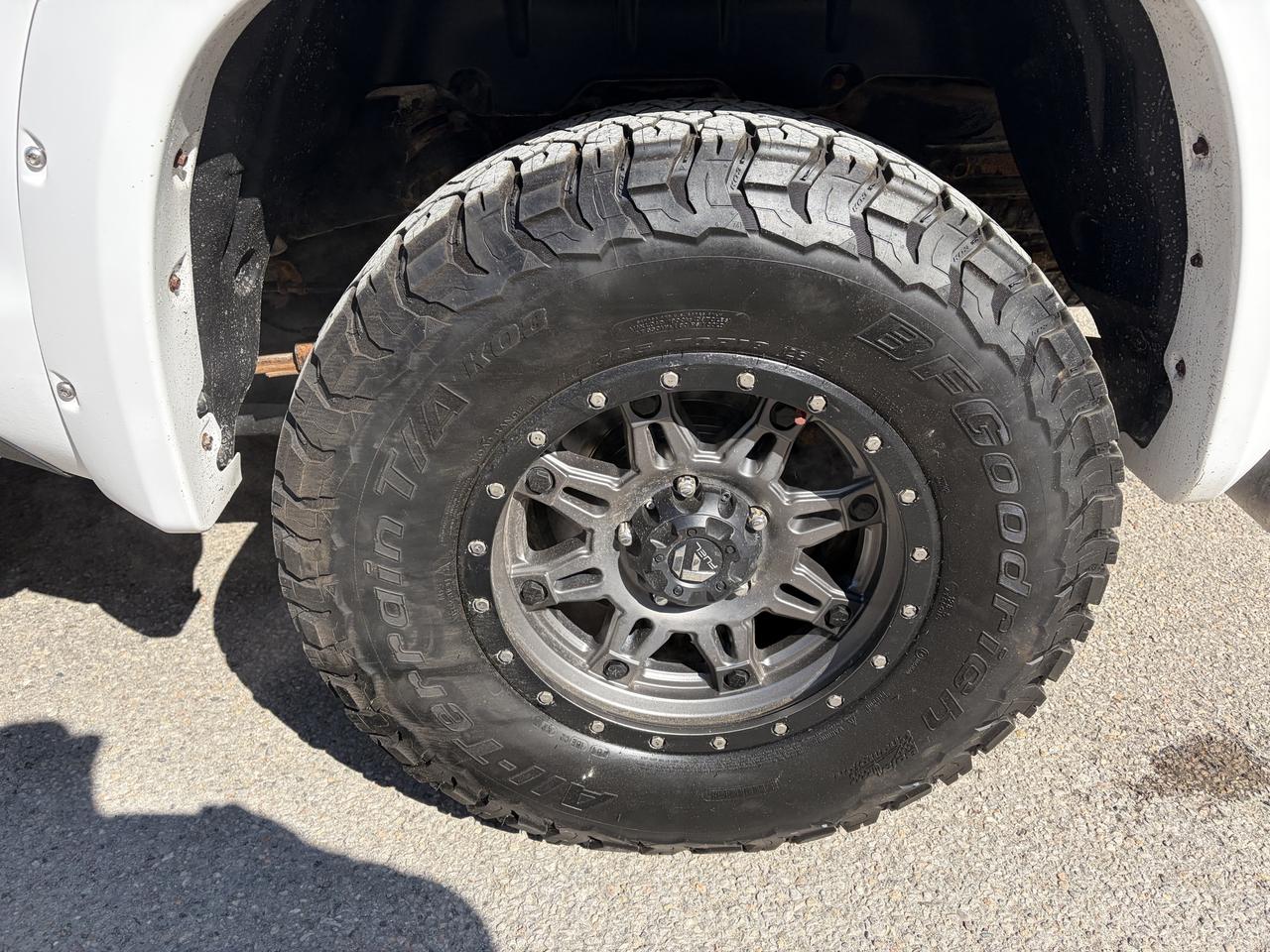 2016 Toyota Tundra SR5 Photo