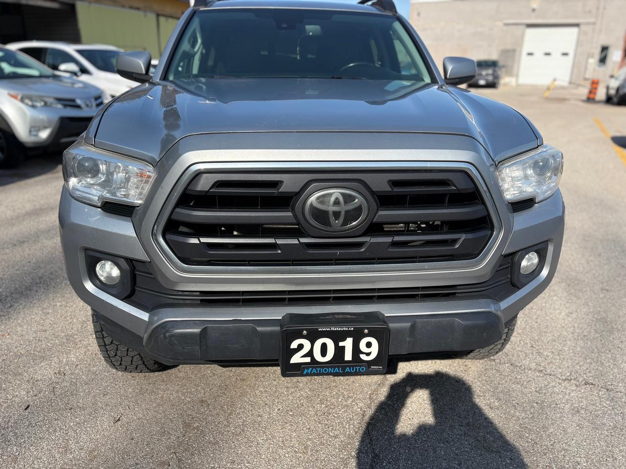 2019 Toyota Tacoma SR5,DOUBLE CAB,LONG BOX,4X4,NO ACCIDENT,CERTIFIED Photo