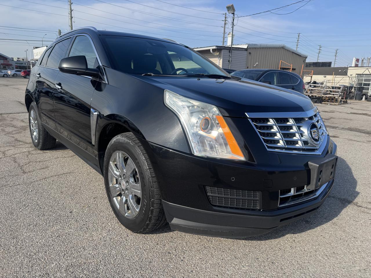 2015 Cadillac SRX Luxury Photo