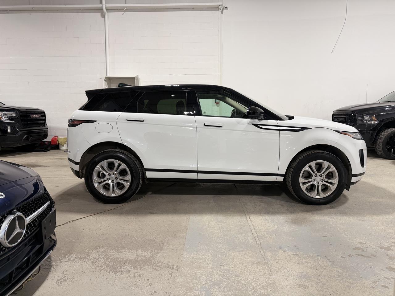 2020 Land Rover Range Rover Evoque P250 S Photo3
