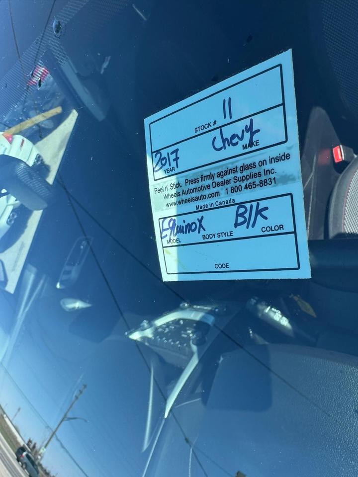 2017 Chevrolet Equinox LT, ONE OWNER, NO ACCIDENTS, CERTIFIED Photo