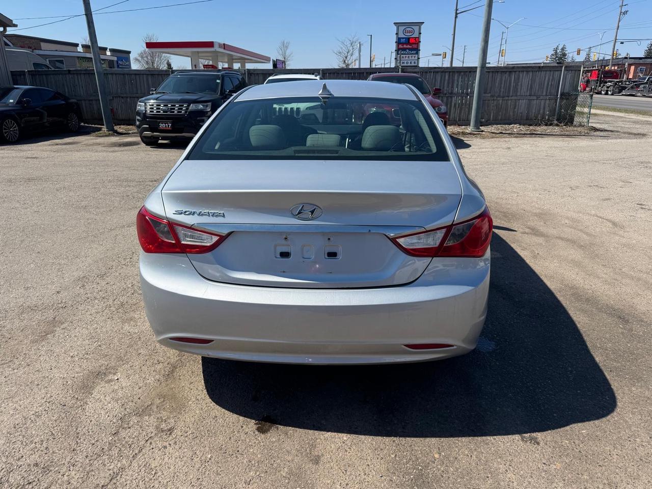 2012 Hyundai Sonata GLS, WELL MAINTAINED, DRIVES GREAT, CERTIFIED Photo3
