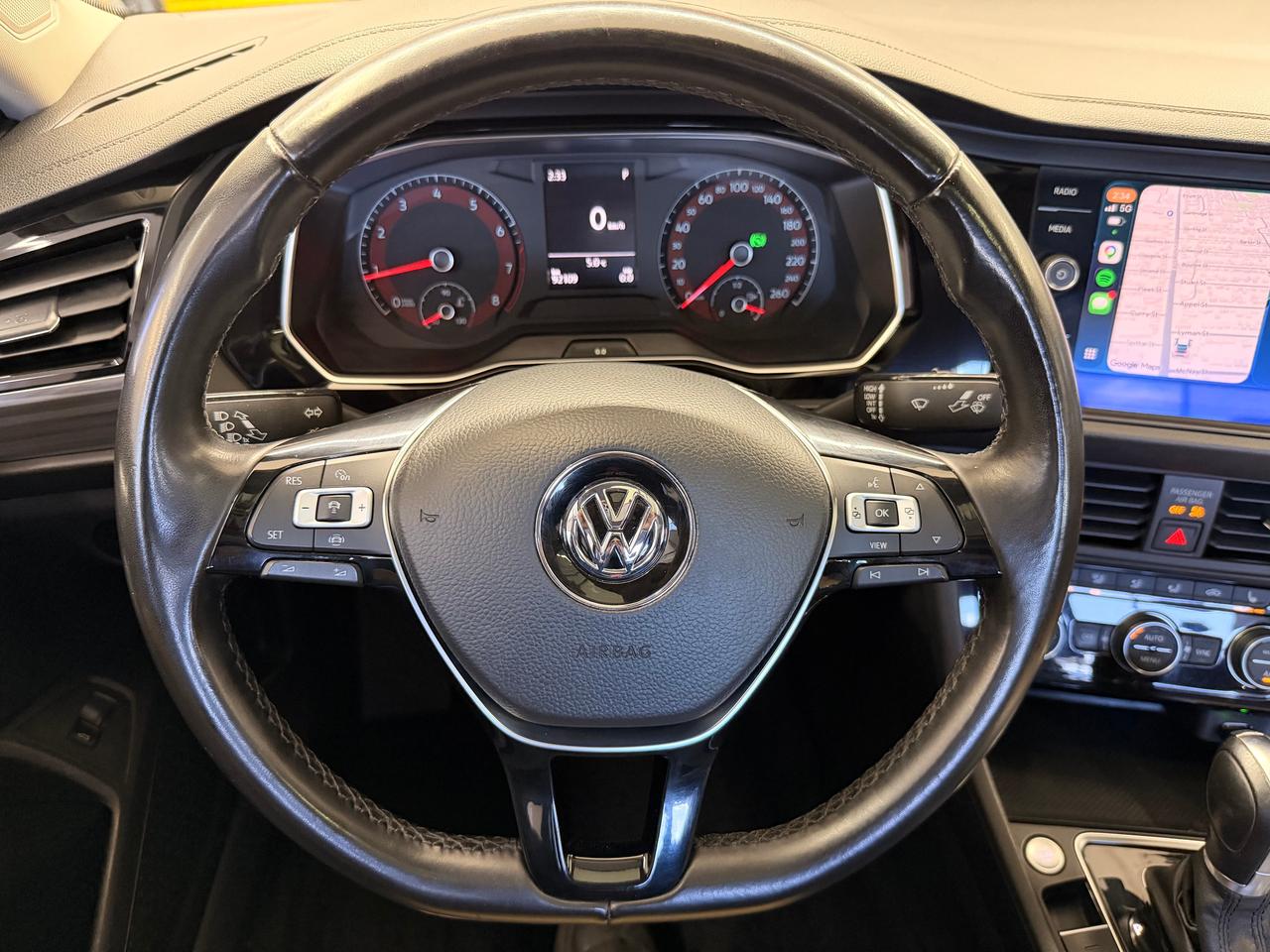 2019 Volkswagen Jetta Highline+Sunroof+New Tires+CLEAN CARFAX++ Photo14