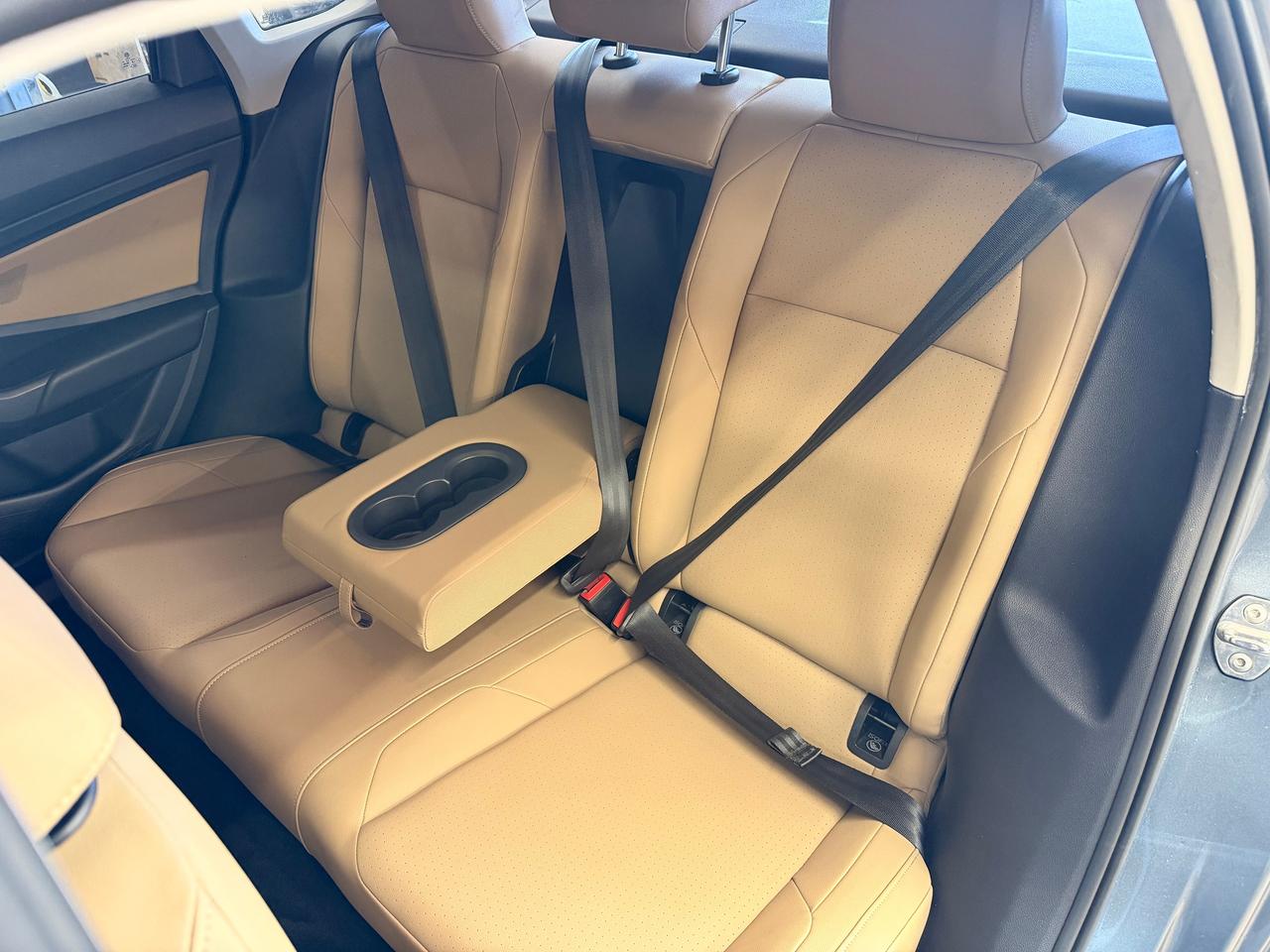 2019 Volkswagen Jetta Highline+Sunroof+New Tires+CLEAN CARFAX++ Photo91